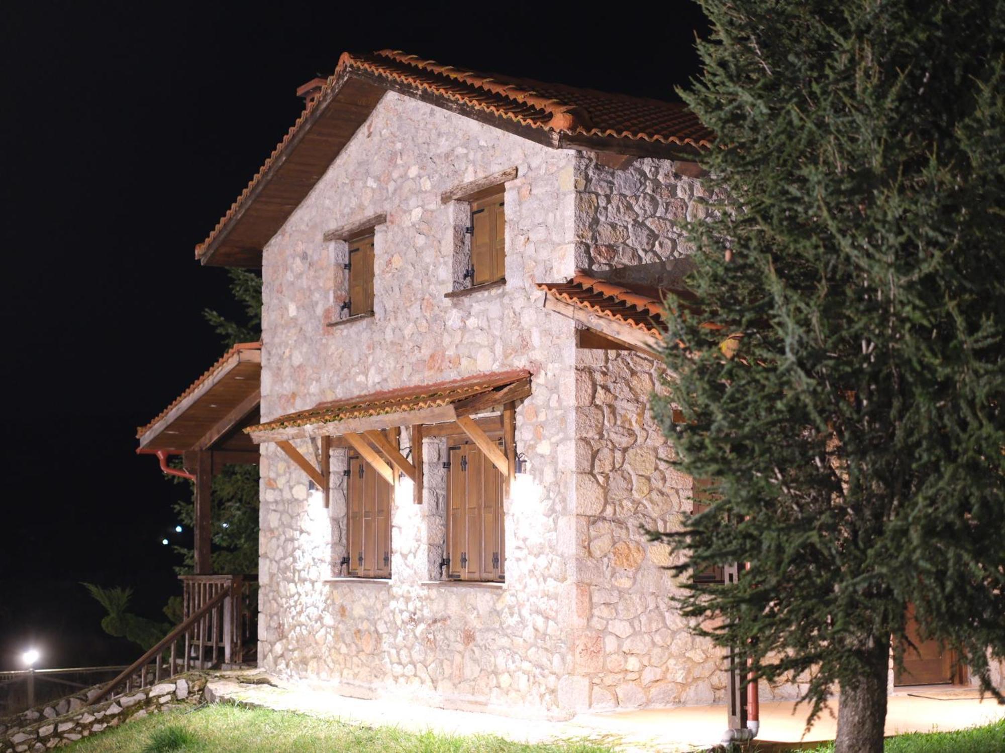 Mont Valley Boutique Chalets Arachova Exterior foto